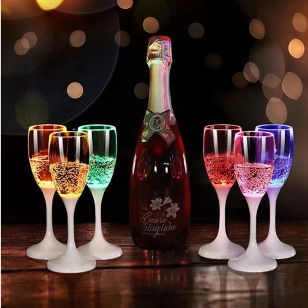 6Pcs LED Light Glasses Champagne Flutes Cocktail Flashing Cups for Party Bar Night Club Drink Christmas Wedding Party Wholesale